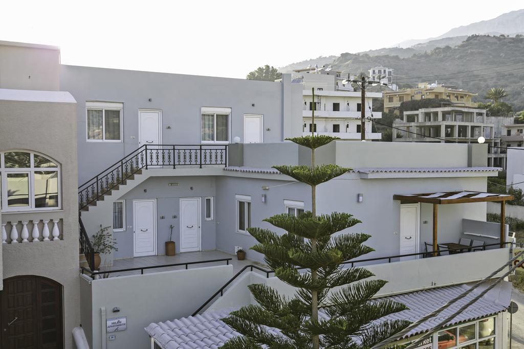 Helios Apartments Plakiás Exterior foto